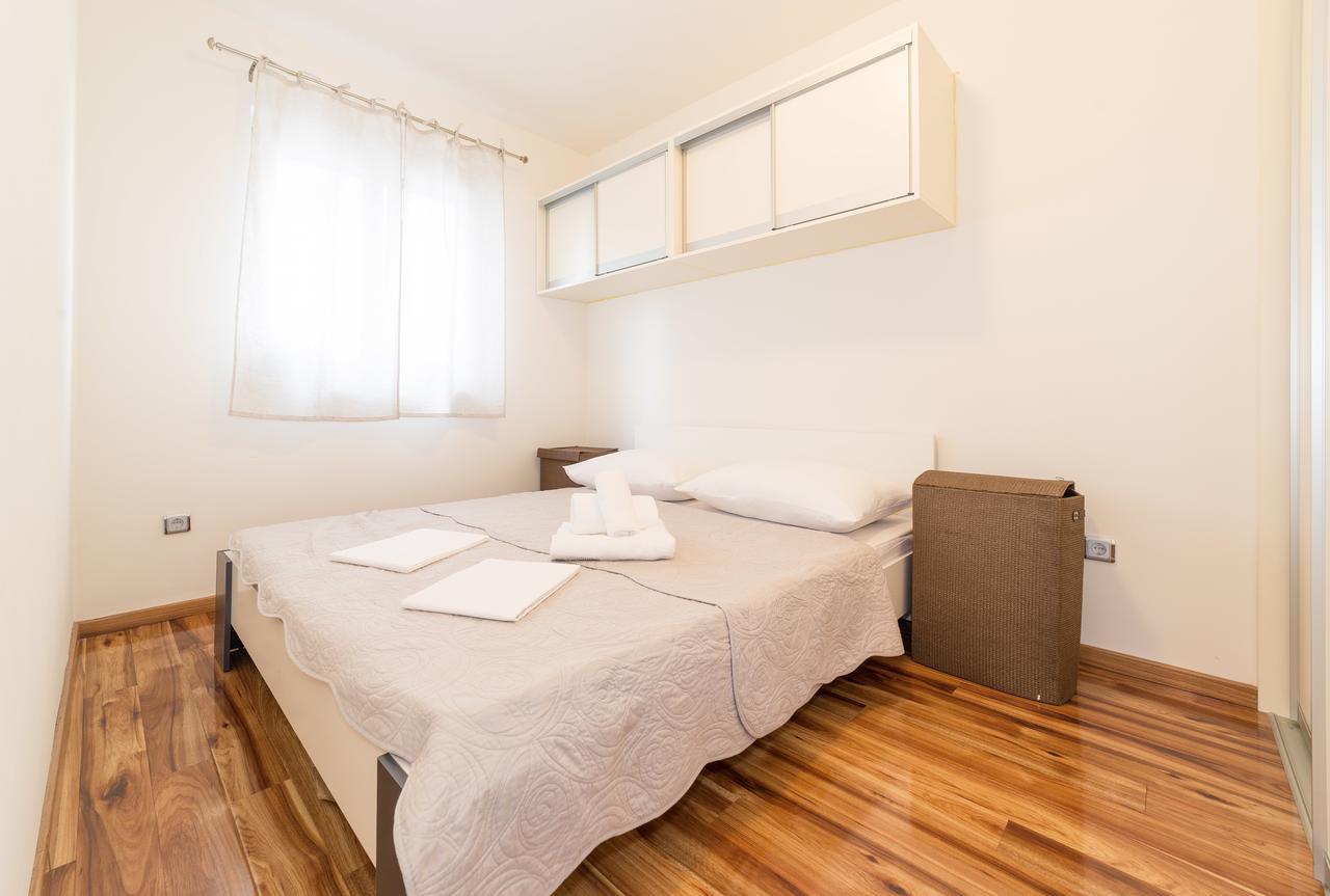 Apartman Dukic Vodice Kültér fotó